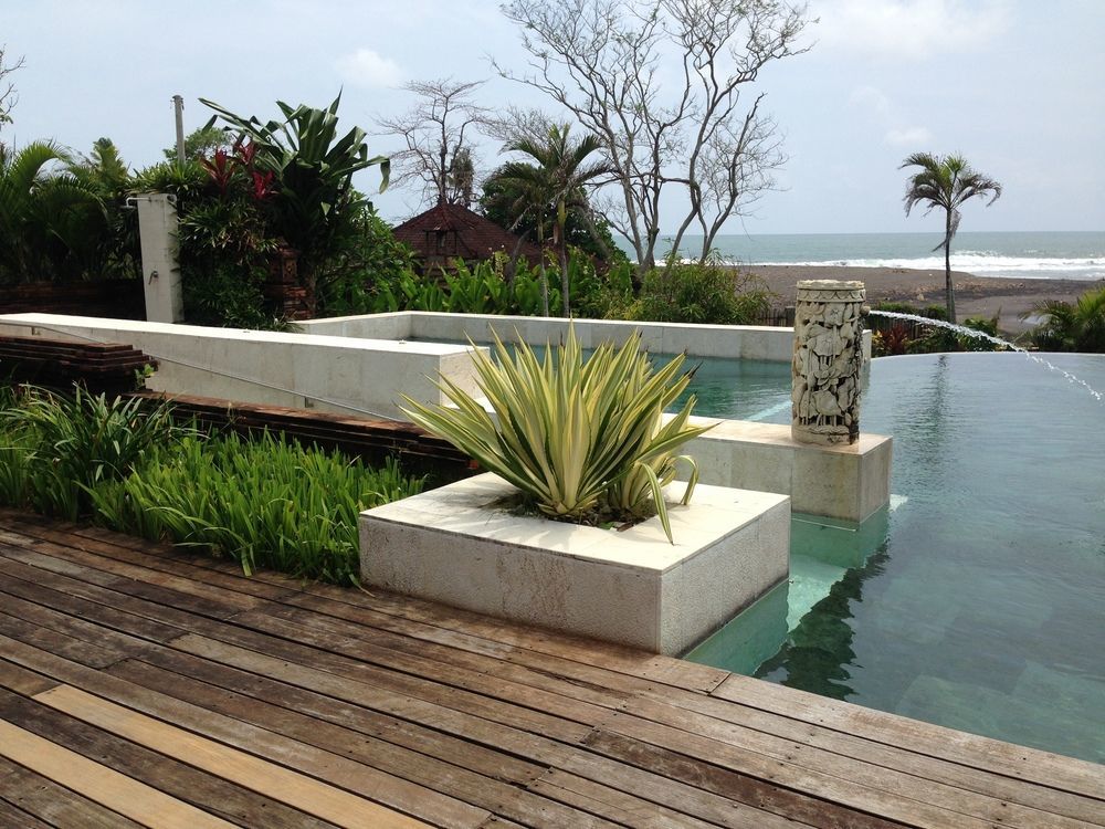 Anginsepoi Hotel Canggu  Exterior photo